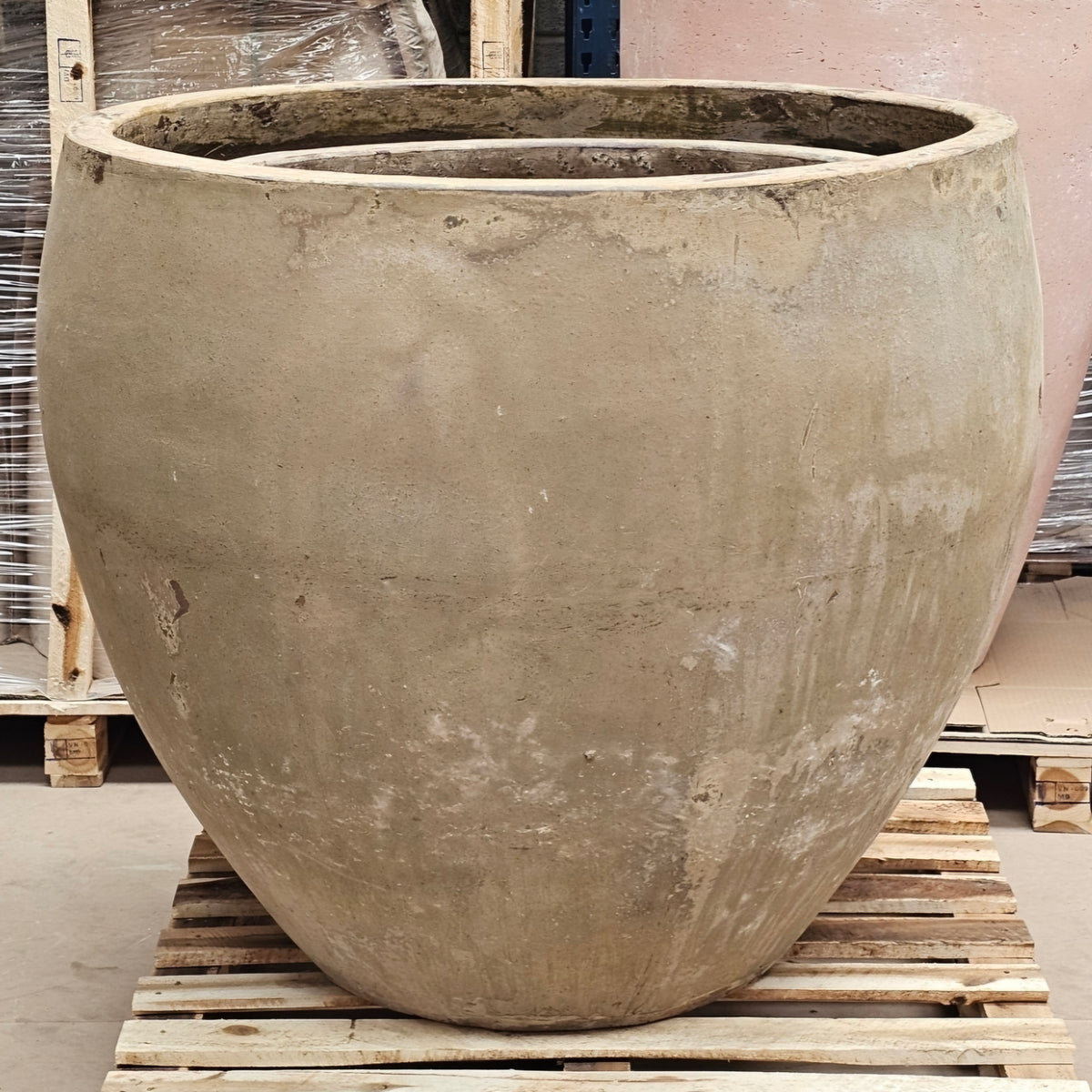 Large Ida Pot
Arc Pots